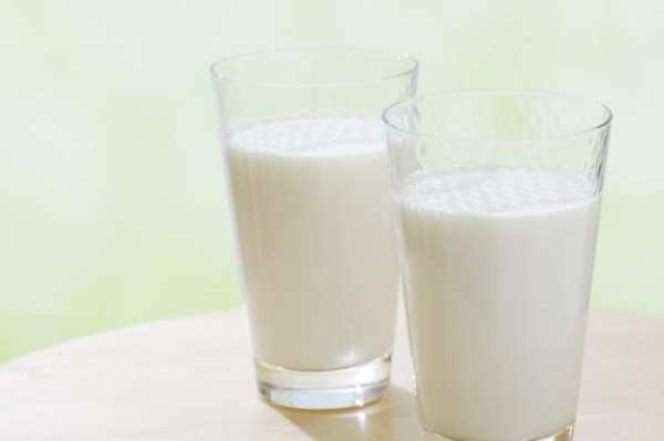 女人长期喝羊奶的好处：美容养颜(促进人体对钙的吸收)-第2张图片-IT新视野